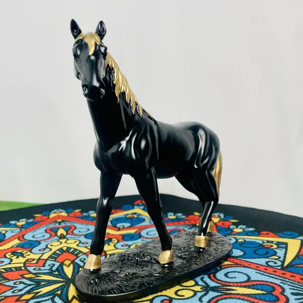 Black Horse