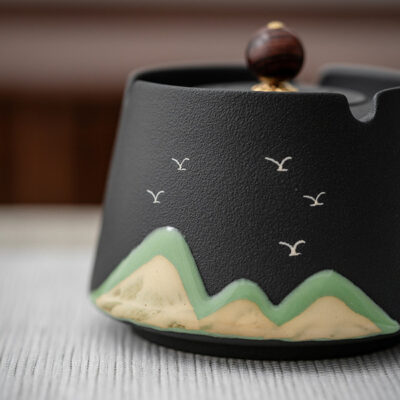 Anti-fly Ceramic Ashtray