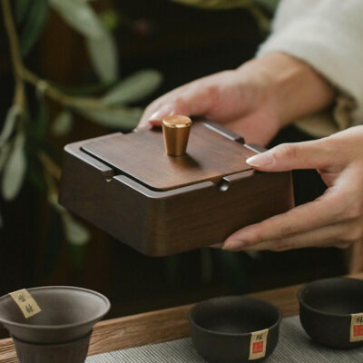 High-End Atmospheric Ashtray